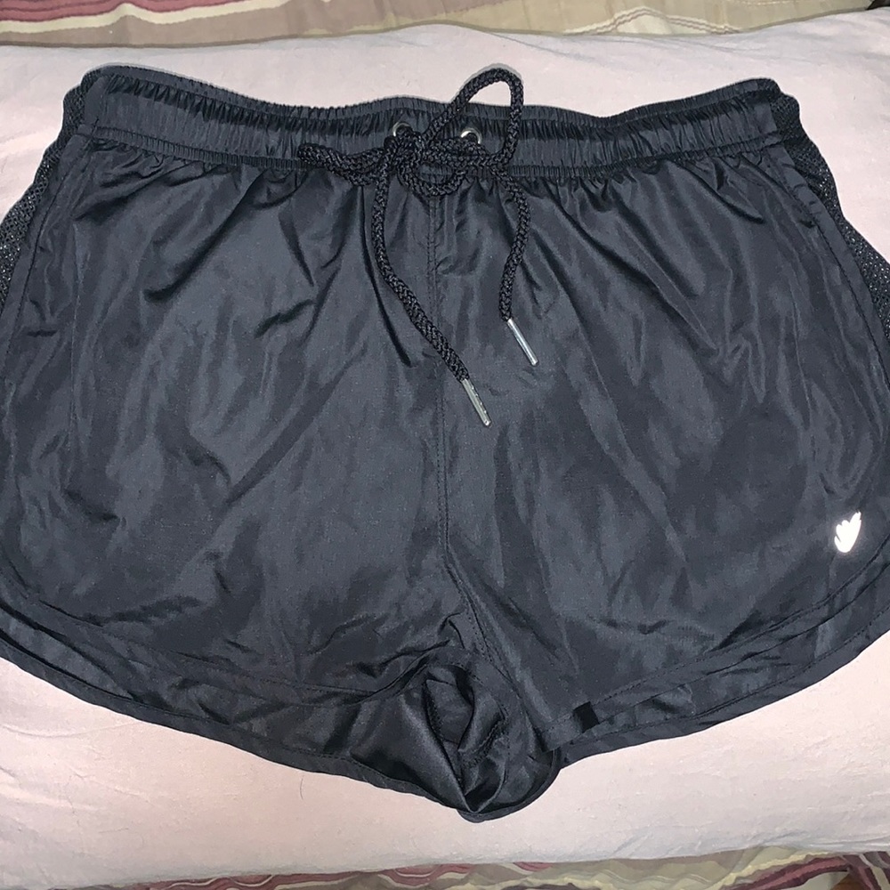 Running shorts